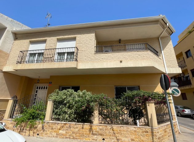 Casa adosada - Reventa - Formentera del Segura - Formentera De Segura