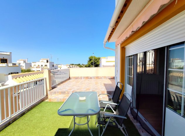 Casa adosada - Reventa - Los Altos - Los Altos