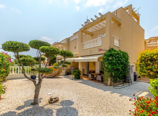 Casa adosada - Reventa - Orihuela Costa - Playa Flamenca