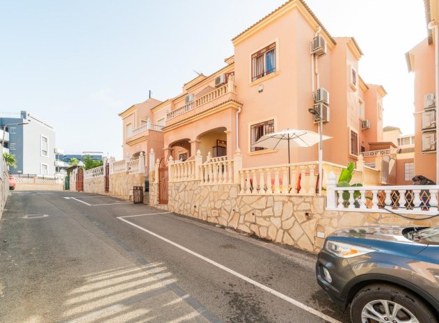 Casa adosada - Reventa - Orihuela Costa - Playa Flamenca