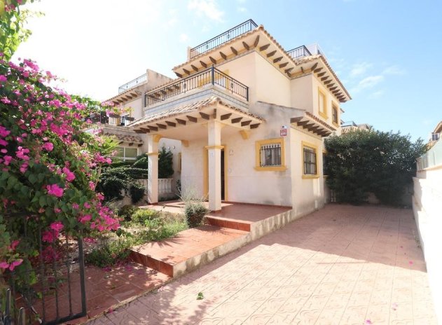 Casa adosada - Reventa - Orihuela Costa - Playa Flamenca