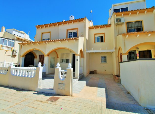 Casa adosada - Reventa - Playa Flamenca - Playa Flamenca