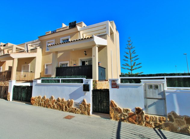 Casa adosada - Reventa - San Miguel de Salinas - San Miguel de Salinas