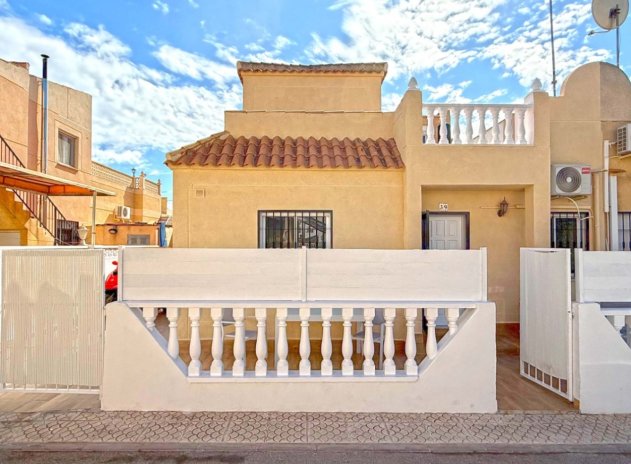 Casa adosada - Reventa - Torrevieja - Torrevieja