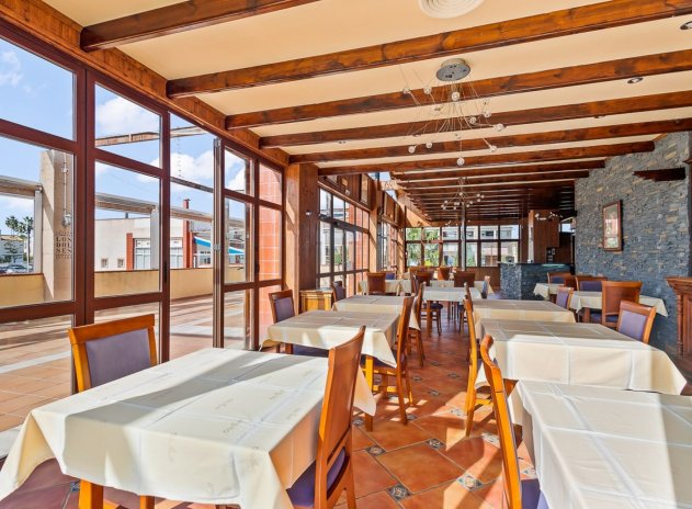 Commercial * - Resale - Los Dolses * - Los Dolses *