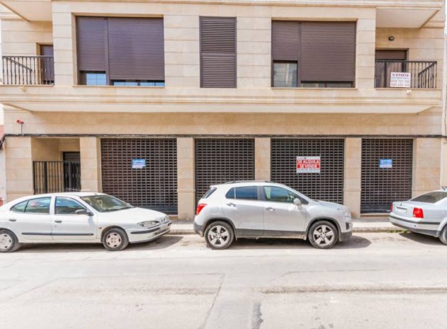 Commercial Unit - Herverkoop - Almoradi - Almoradí Centro