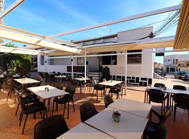 Commercial Unit - Herverkoop - La Marina - La Marina