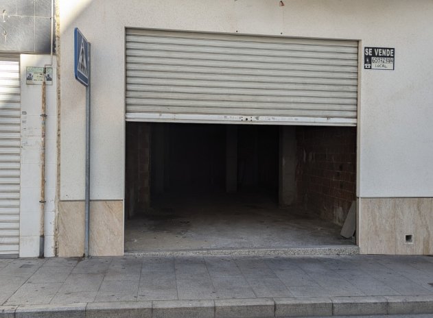 Commercial Unit - Herverkoop - Torrevieja - Torrevieja