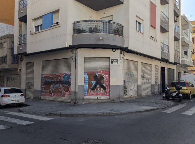 Commercial Unit - Resale - Torrevieja - Torrevieja