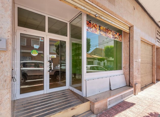 Commercieel - Herverkoop - Torrevieja - Torrevieja