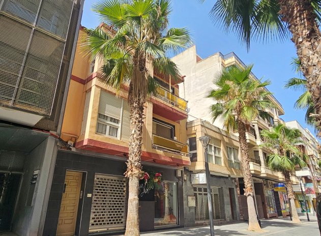 Gebouw - Herverkoop - Torrevieja - Torrevieja