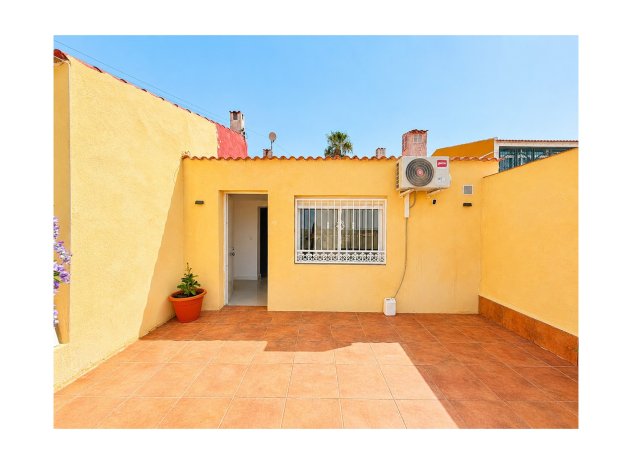 Ground Floor Bungalow - Resale - Torrevieja * - La Siesta - El Salado - Torreta