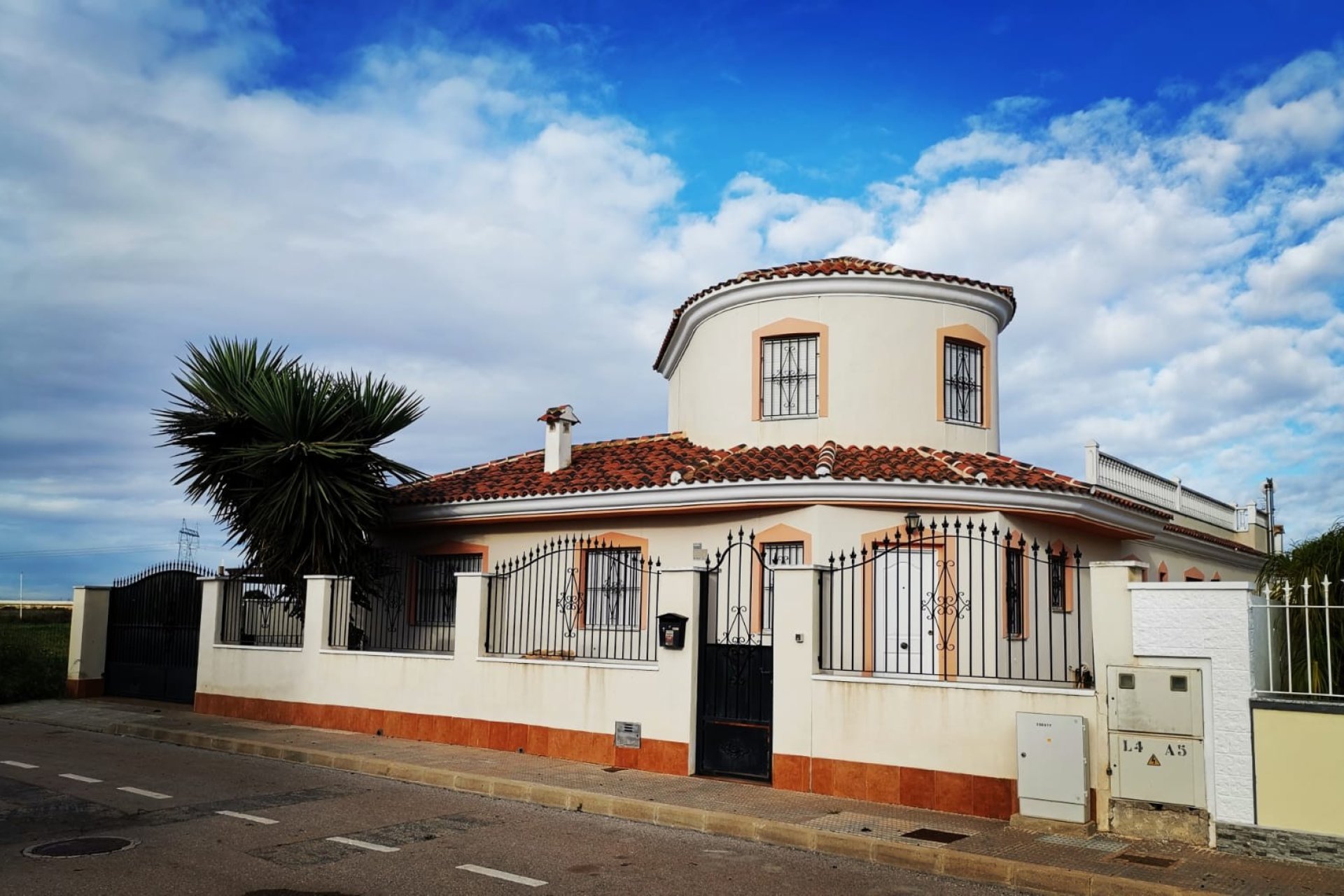 Herverkoop - 4. House - Detached Villa - Los Alcazares - Town