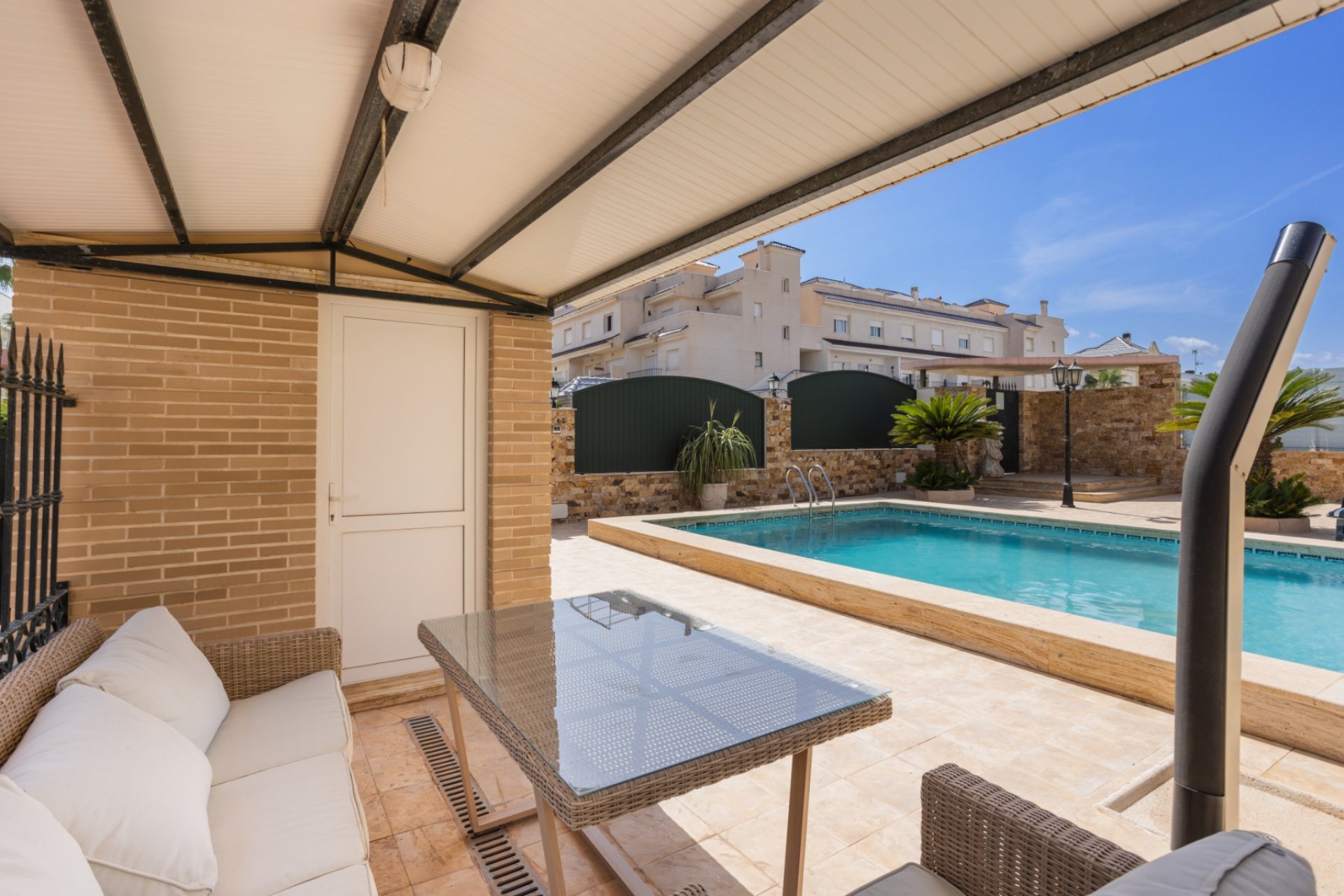 Herverkoop - 4. House - Detached Villa - Torrevieja - La Veleta