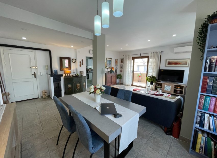 Herverkoop - Appartement - Almoradí - centro