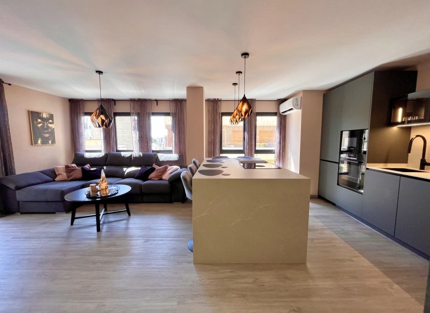 Herverkoop - Appartement - Almoradí