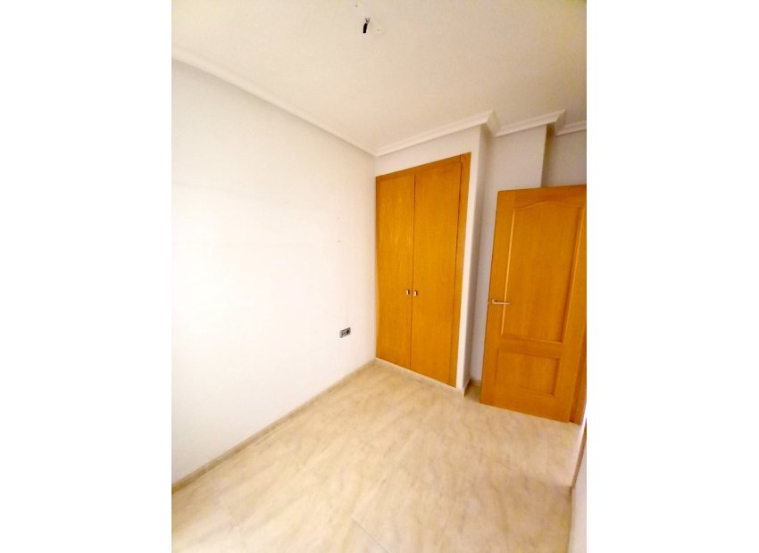 Herverkoop - Appartement - Almoradí