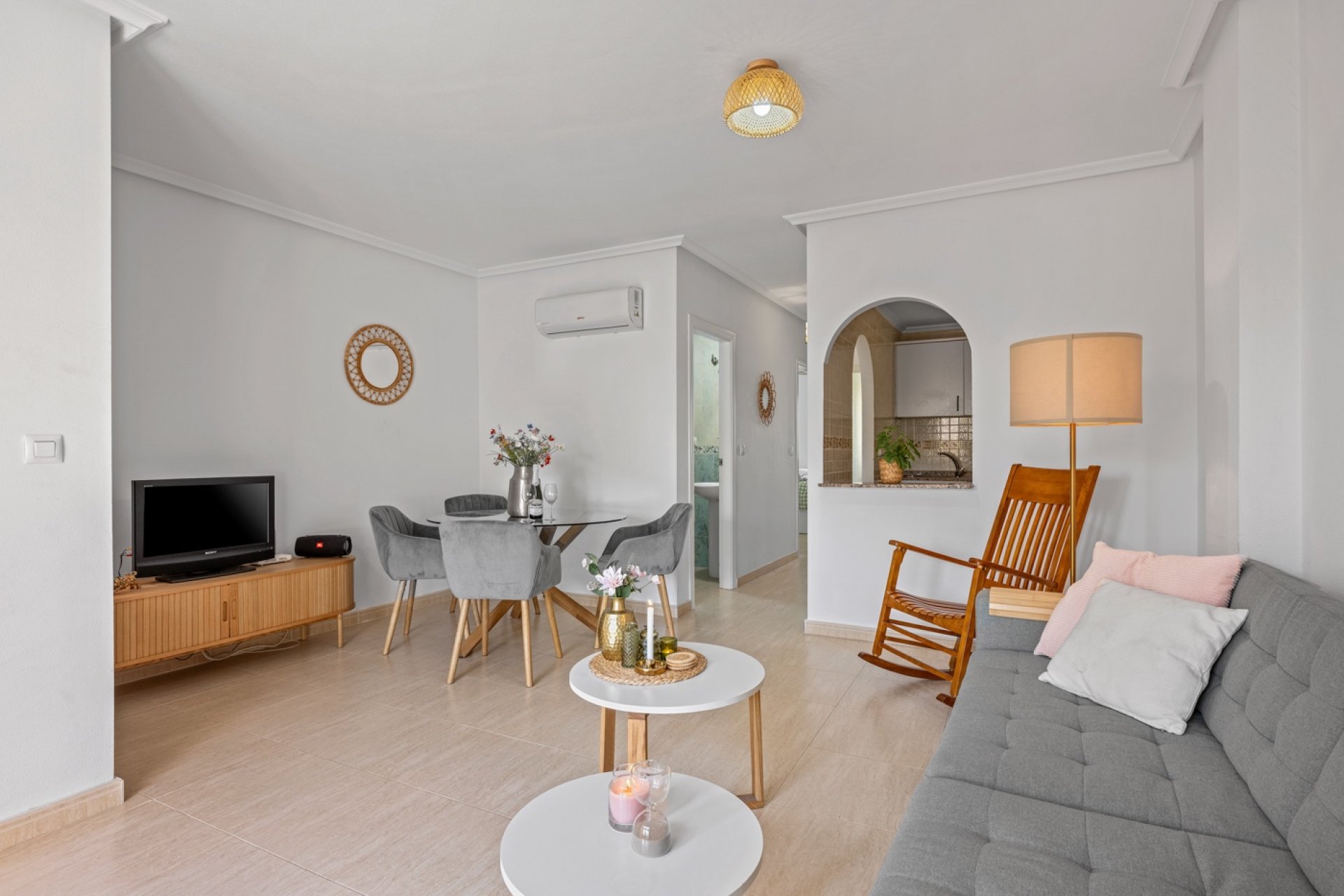 Herverkoop - Appartement - Daya Nueva