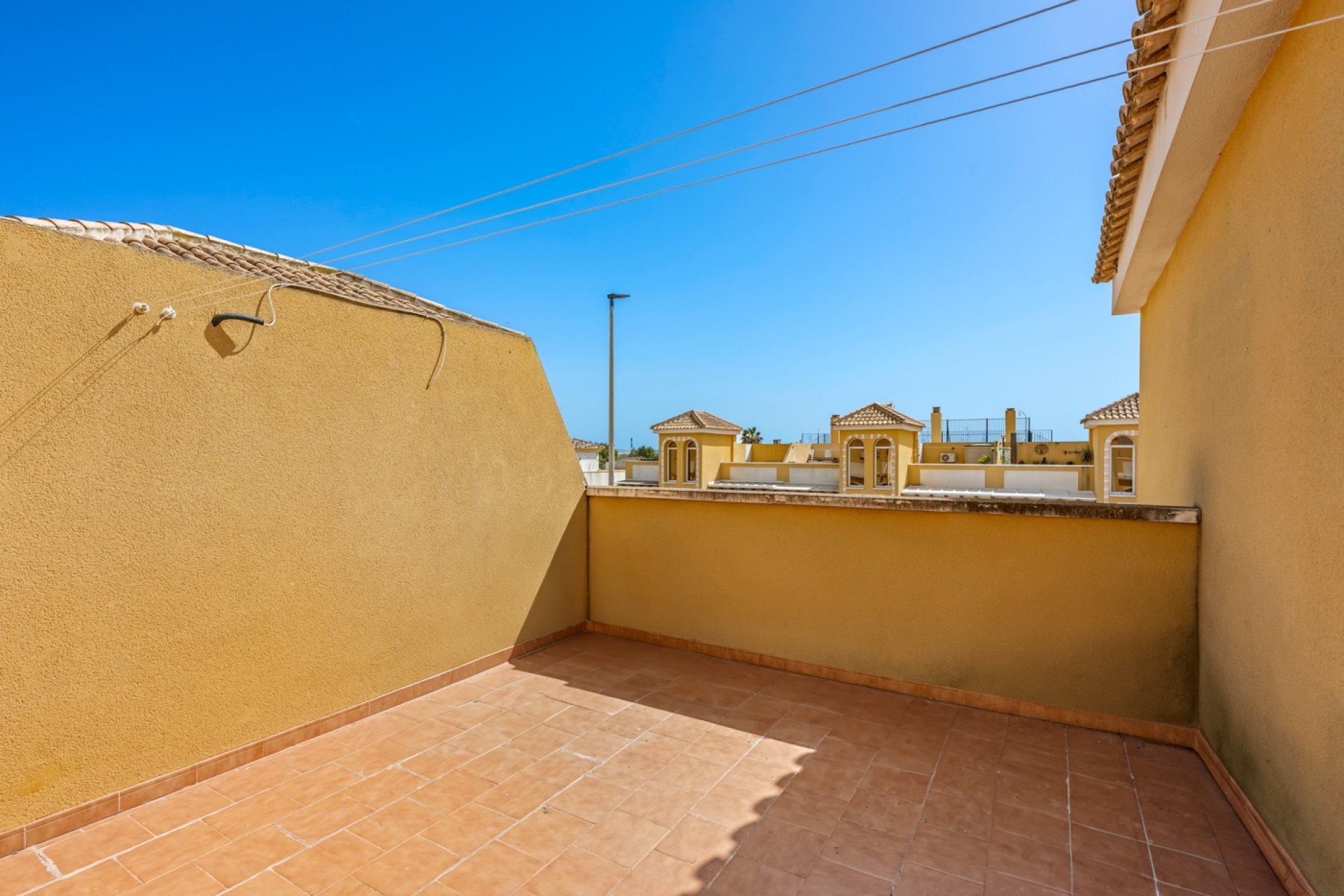 Herverkoop - Appartement - Daya Nueva