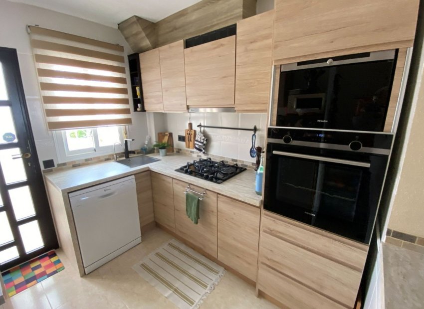 Herverkoop - Appartement - Dona Pepa