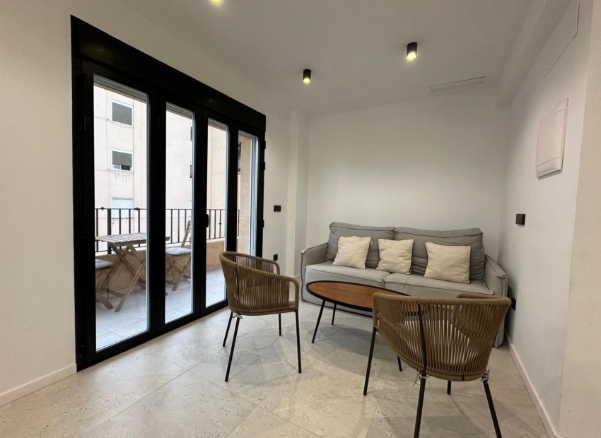 Herverkoop - Appartement / flat - Alicante - Center