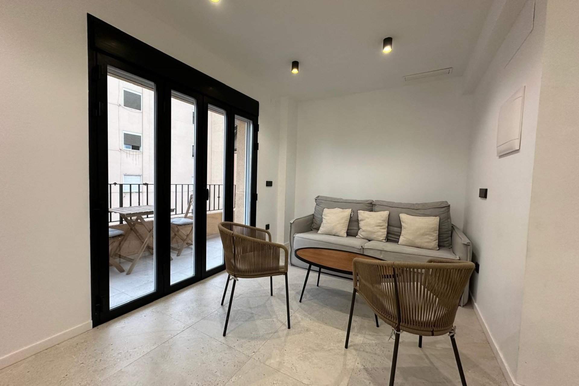 Herverkoop - Appartement / flat - Alicante - Center