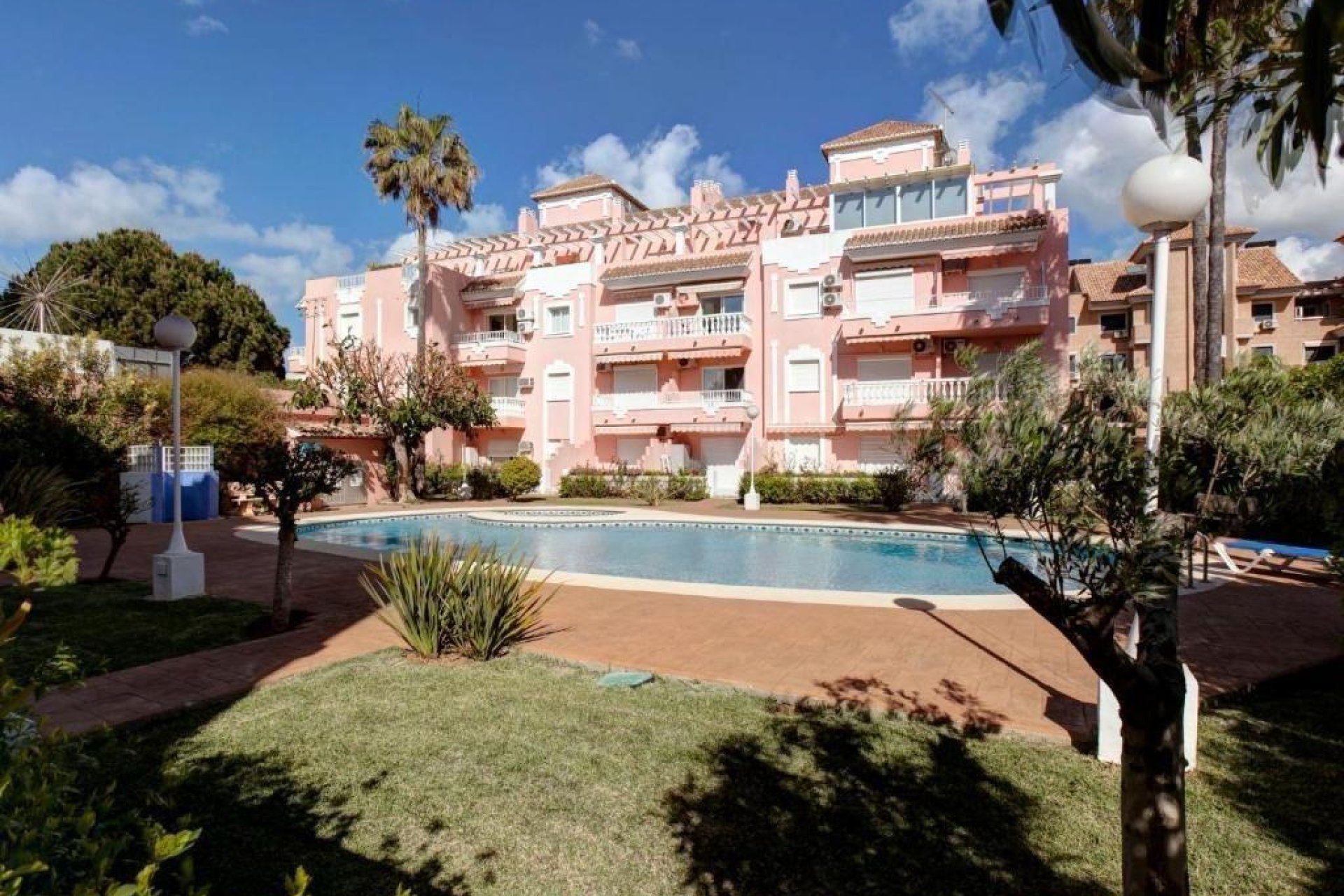 Herverkoop - Appartement / flat - Denia - Km 4