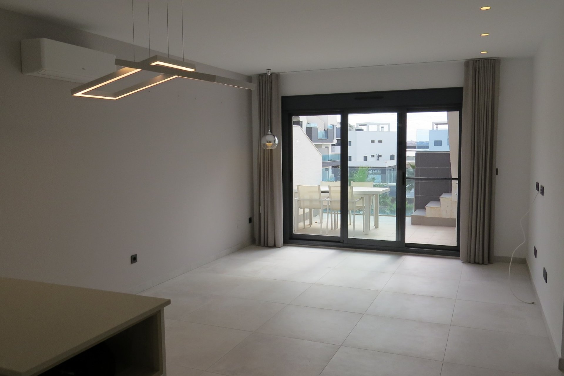 Herverkoop - Appartement / flat - Guardamar del Segura - El Raso