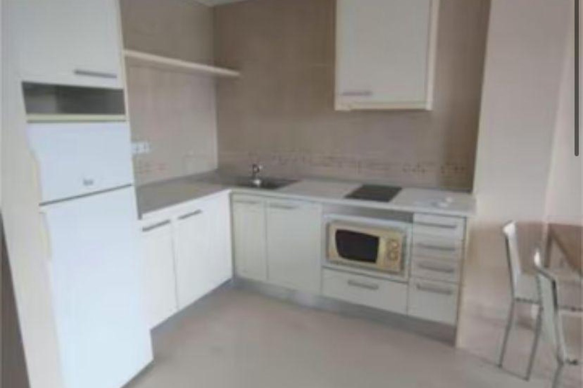 Herverkoop - Appartement / flat - Guardamar del Segura - Pueblo