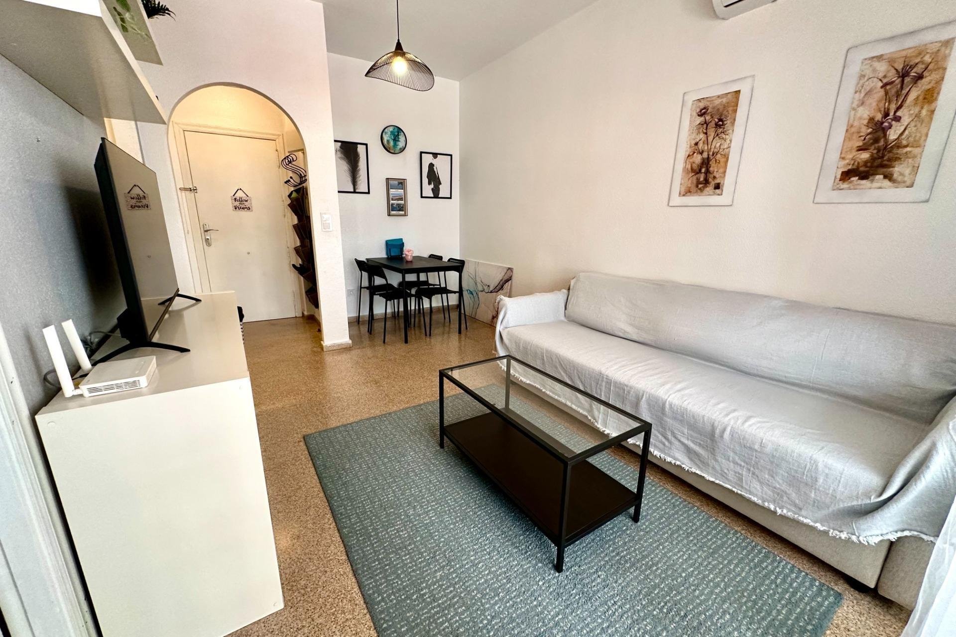 Herverkoop - Appartement / flat - Guardamar del Segura - Pueblo