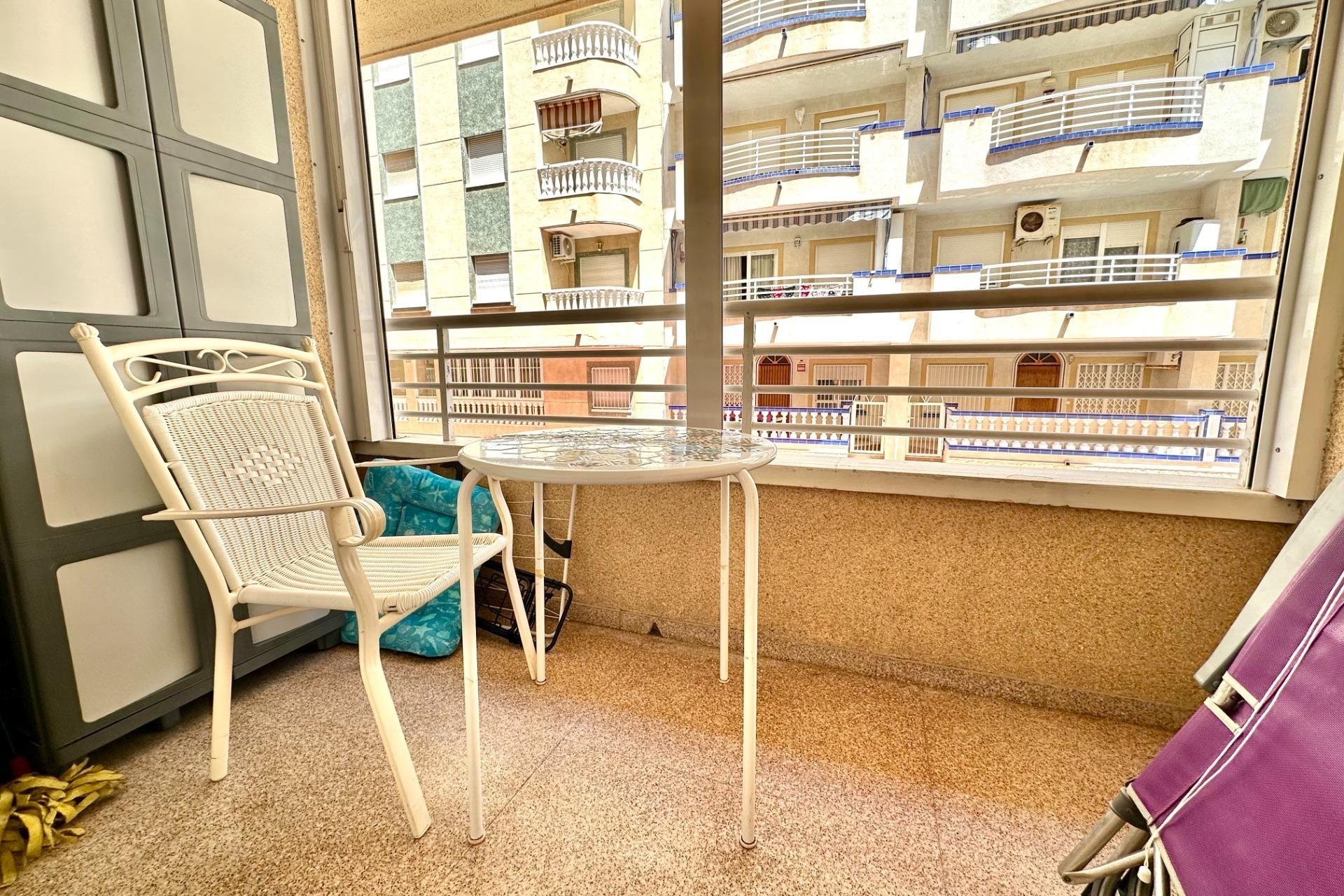 Herverkoop - Appartement / flat - Guardamar del Segura - Pueblo