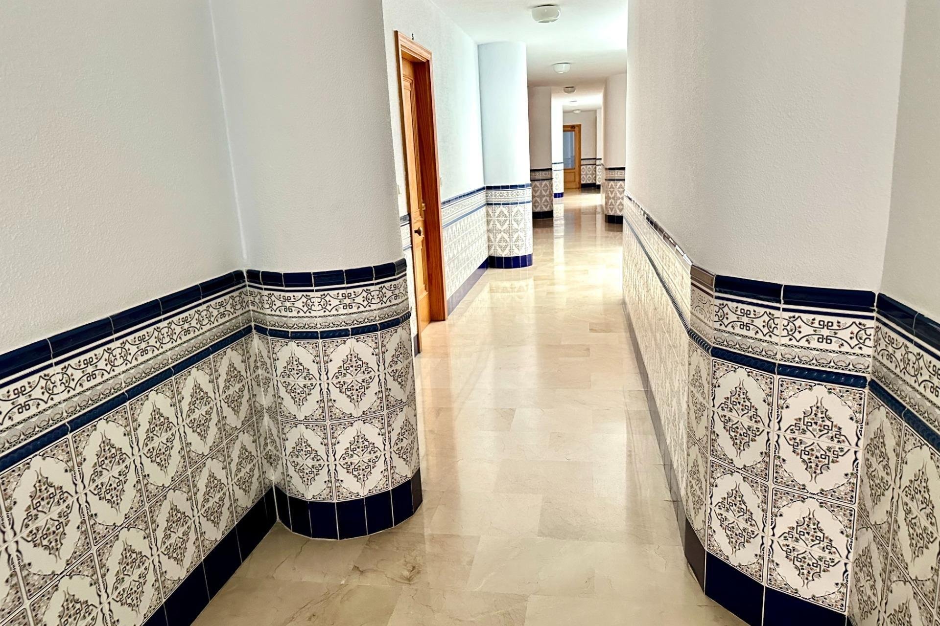 Herverkoop - Appartement / flat - Guardamar del Segura - Pueblo