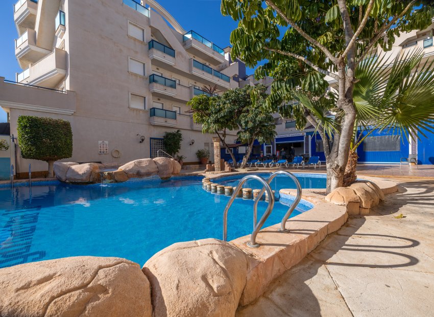 Herverkoop - Appartement / flat - Orihuela Costa - Agua Marina