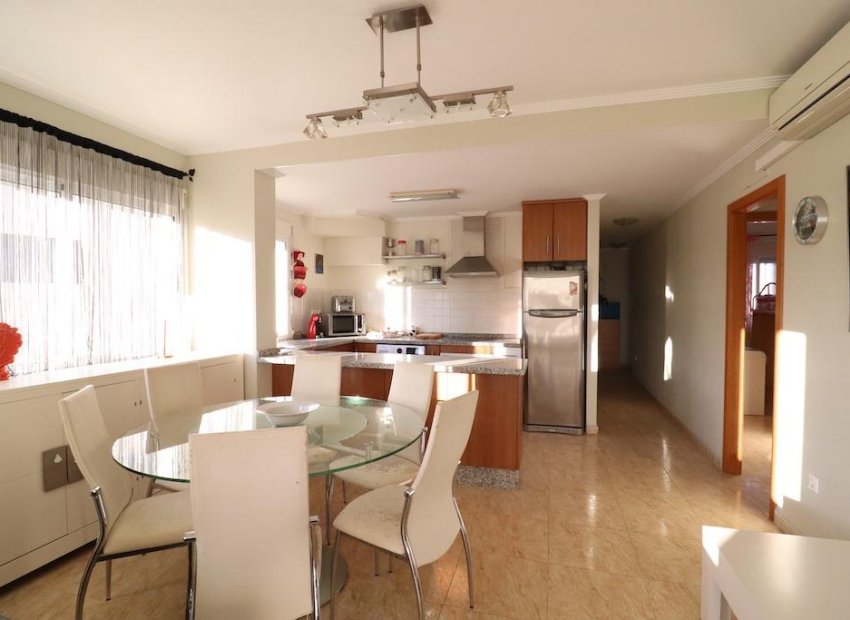 Herverkoop - Appartement / flat - Orihuela Costa - Campoamor