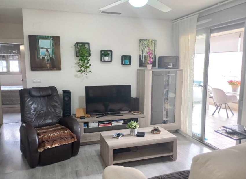 Herverkoop - Appartement / flat - Orihuela Costa - La Zenia