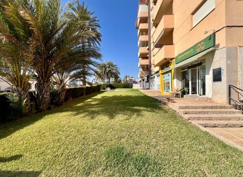 Herverkoop - Appartement / flat - Orihuela Costa - La Zenia