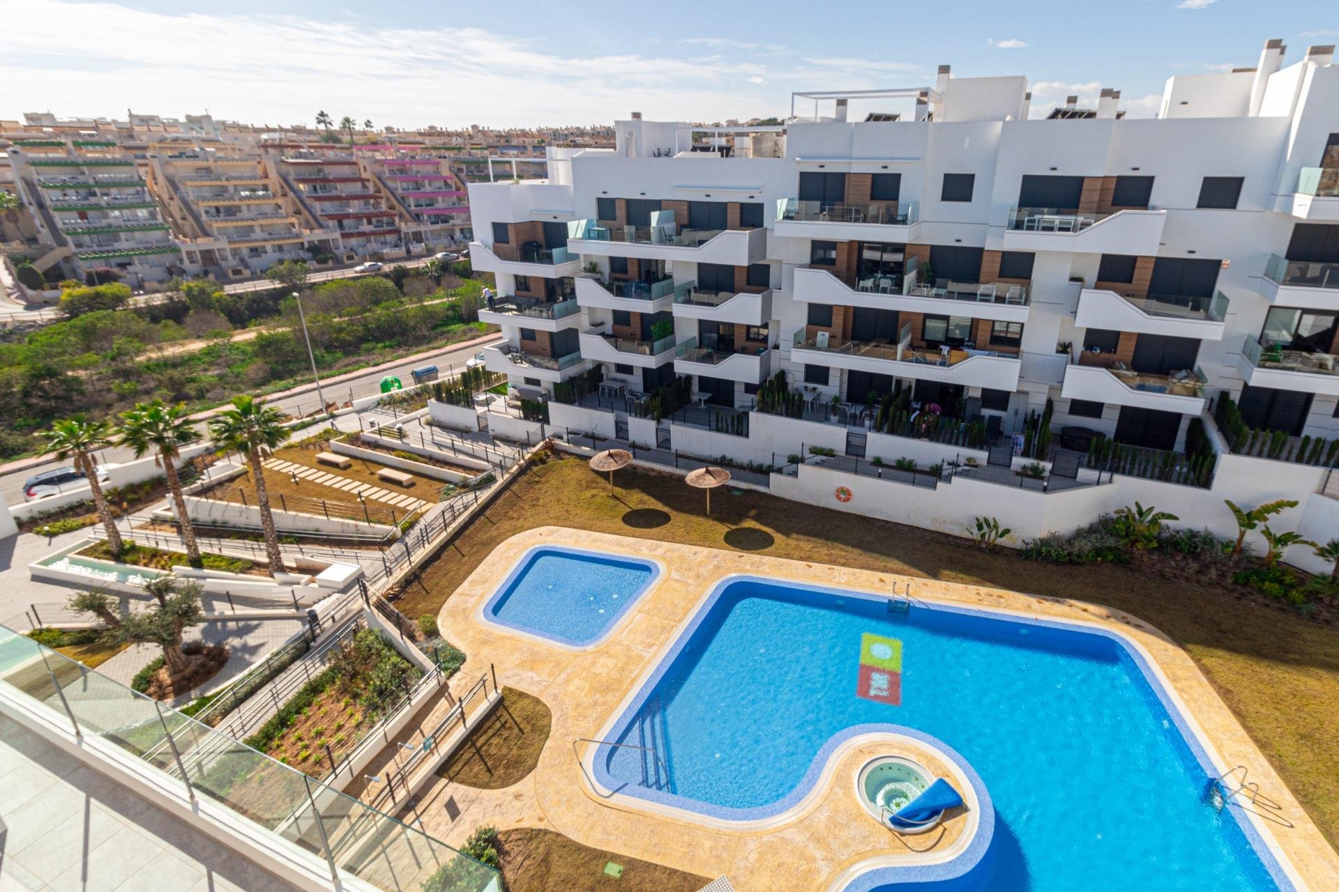 Herverkoop - Appartement / flat - Orihuela Costa - Las Filipinas