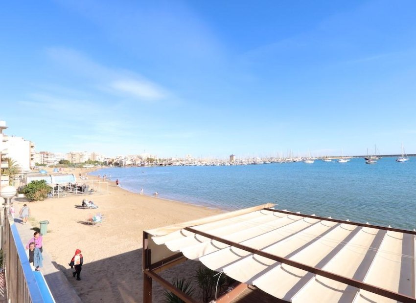 Herverkoop - Appartement / flat - Torrevieja - Acequion