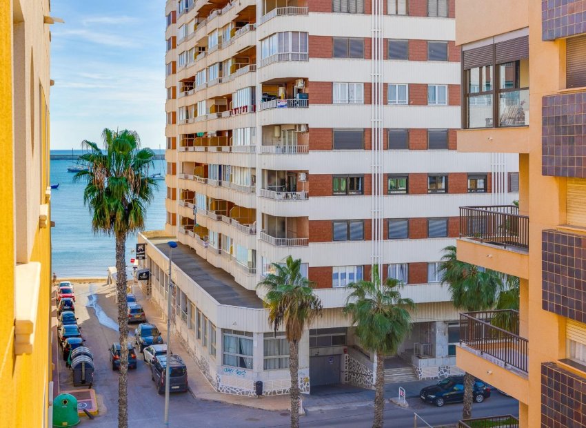 Herverkoop - Appartement / flat - Torrevieja - Acequion