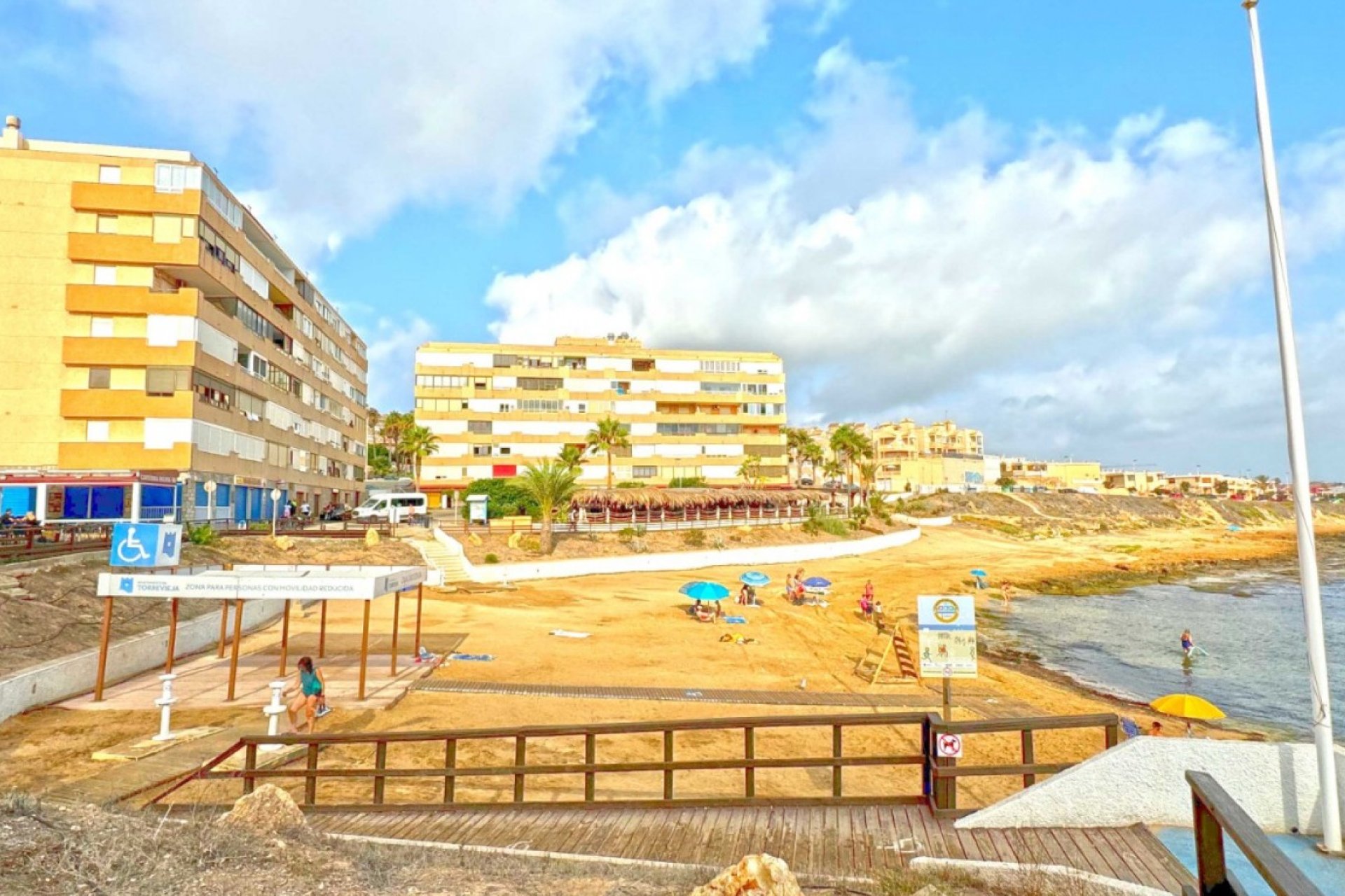 Herverkoop - Appartement / flat - Torrevieja - Cabo cervera