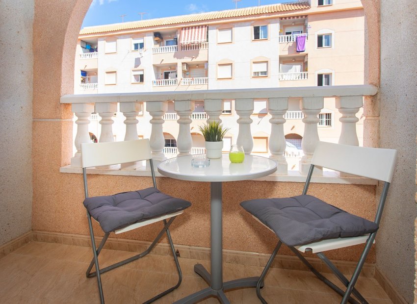 Herverkoop - Appartement / flat - Torrevieja - Center