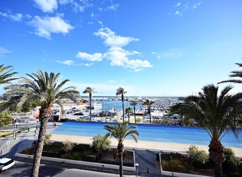 Herverkoop - Appartement / flat - Torrevieja - Center