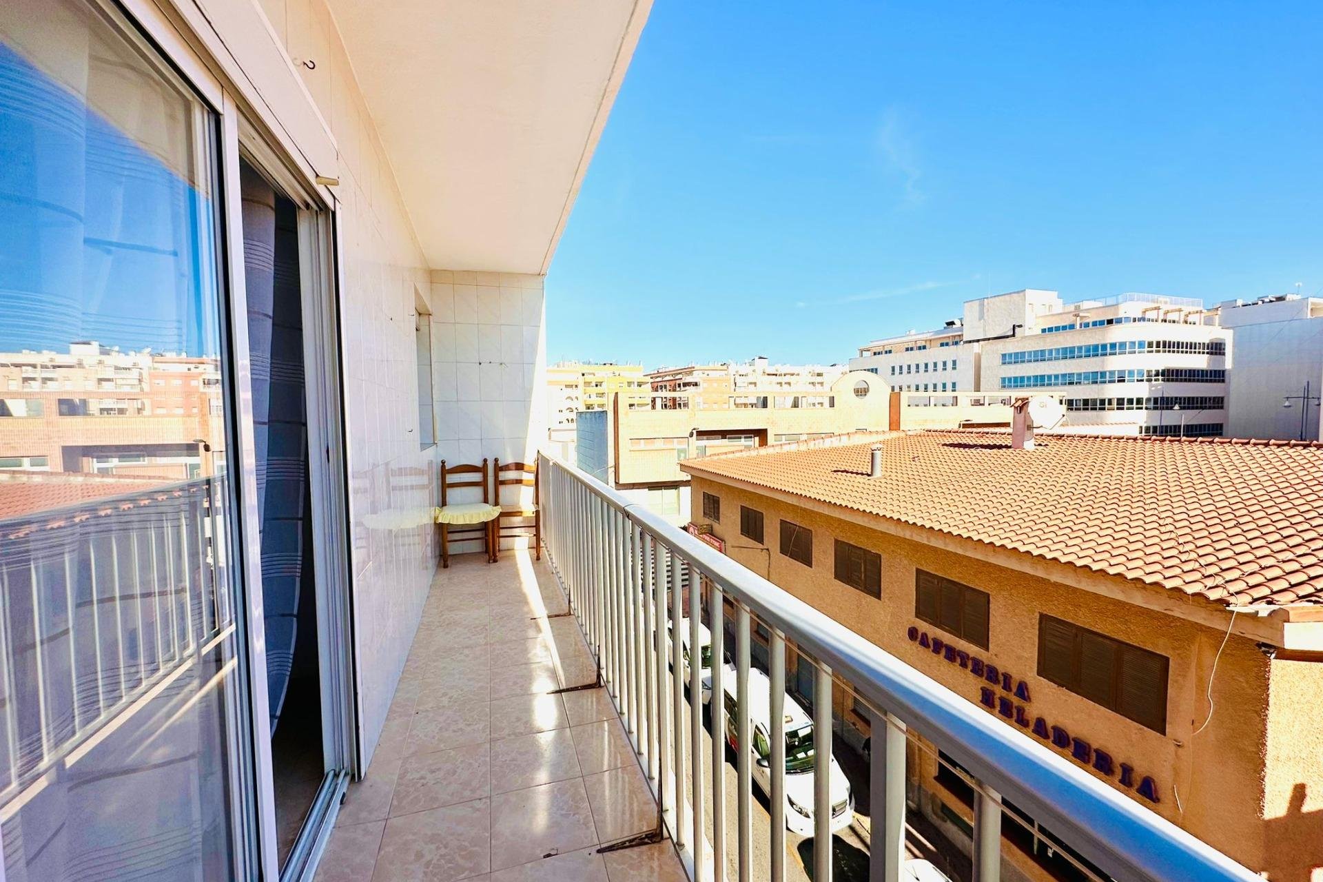 Herverkoop - Appartement / flat - Torrevieja - Center