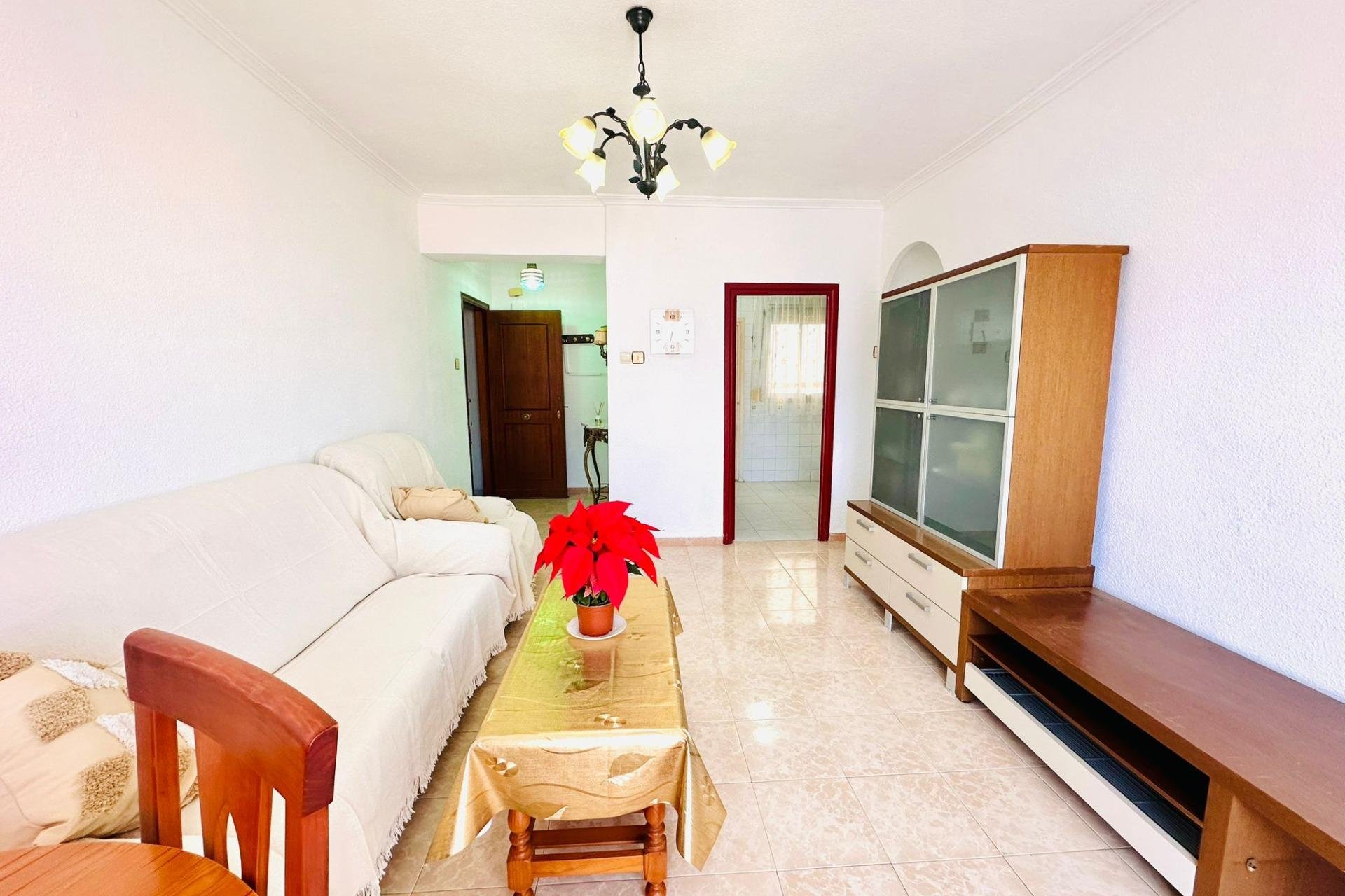 Herverkoop - Appartement / flat - Torrevieja - Center