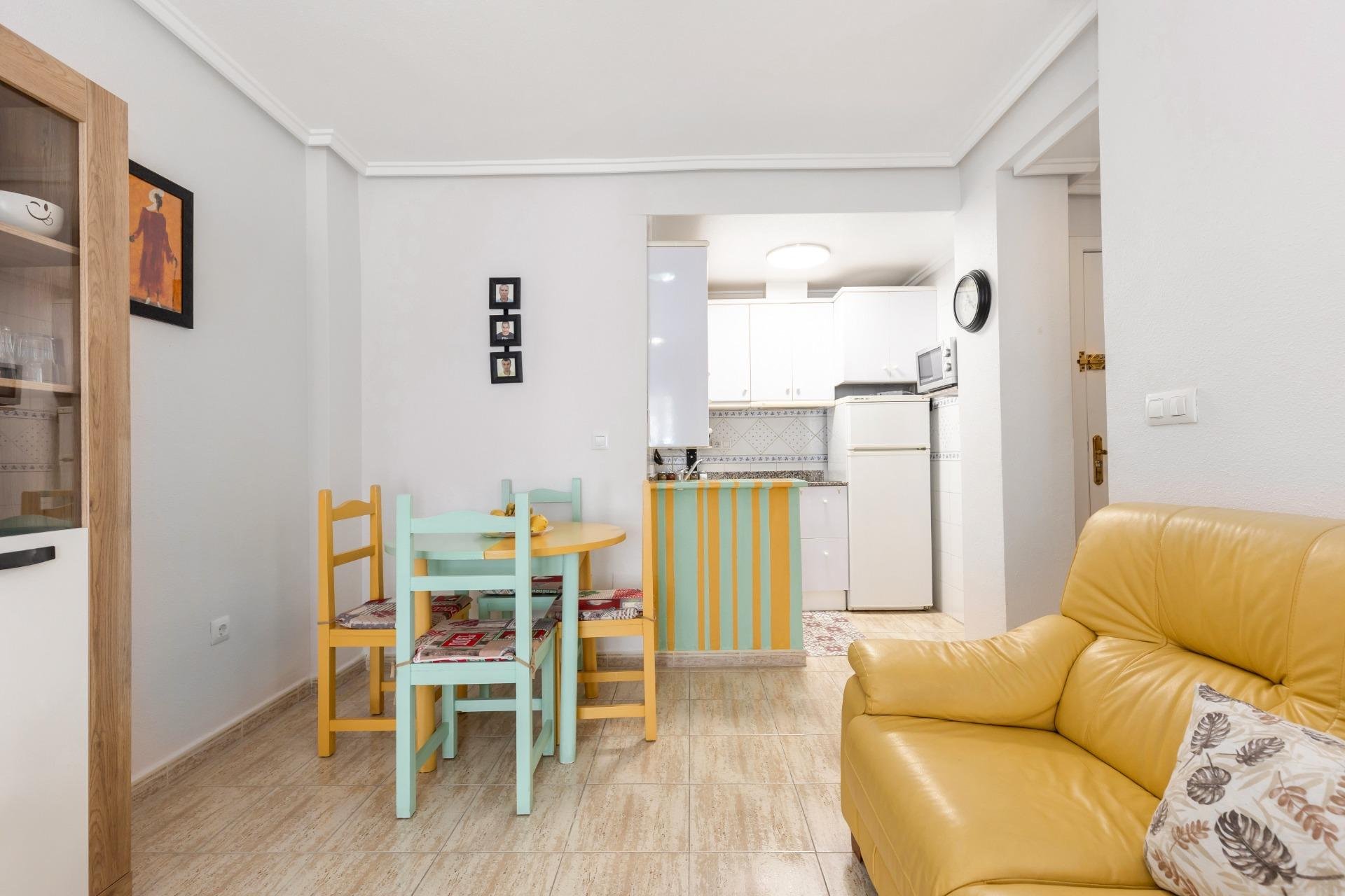 Herverkoop - Appartement / flat - Torrevieja - Center