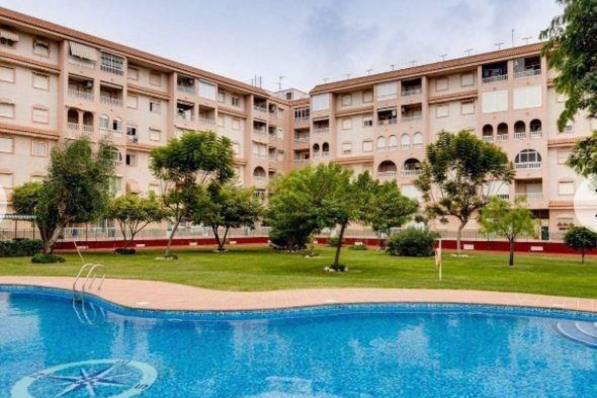 Herverkoop - Appartement / flat - Torrevieja - Center