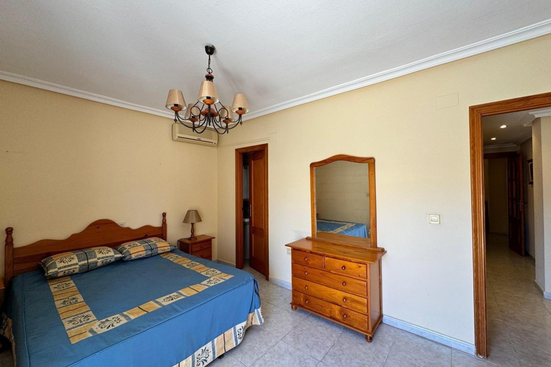 Herverkoop - Appartement / flat - Torrevieja - Center