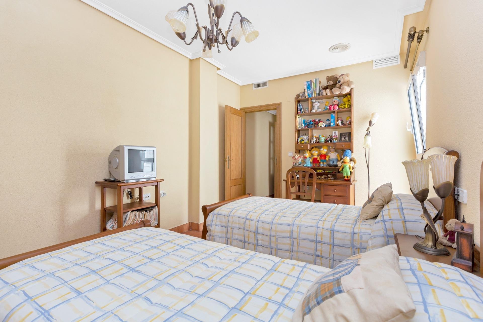 Herverkoop - Appartement / flat - Torrevieja - Center