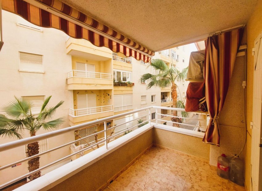 Herverkoop - Appartement / flat - Torrevieja - Center