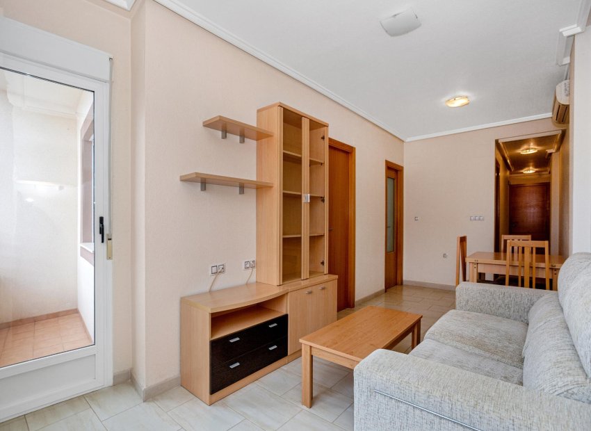 Herverkoop - Appartement / flat - Torrevieja - Centro